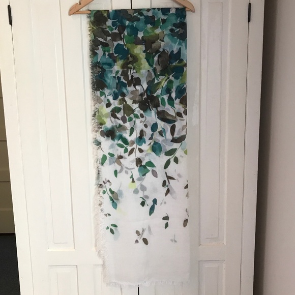 LORO PIANA CASHMERE/SILK SCARF/WRAP - Picture 4 of 12